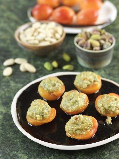 Abricots farcis aux pistaches et aux amandes Abricots farcis aux pistaches et aux amandes